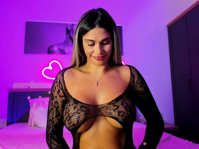 Live sex webcam photo for babybluesin
