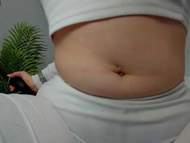 Live sex webcam photo for babyisperfect #290708755