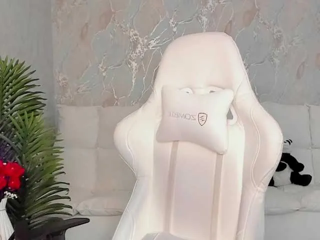 Live sex webcam photo for babyisperfect #291713111