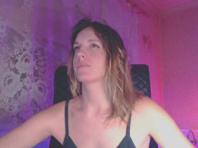 Live sex webcam photo for babymuro4ka #292130706