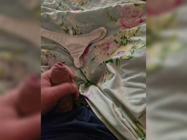 Live sex webcam photo for badmouse198 #291978960