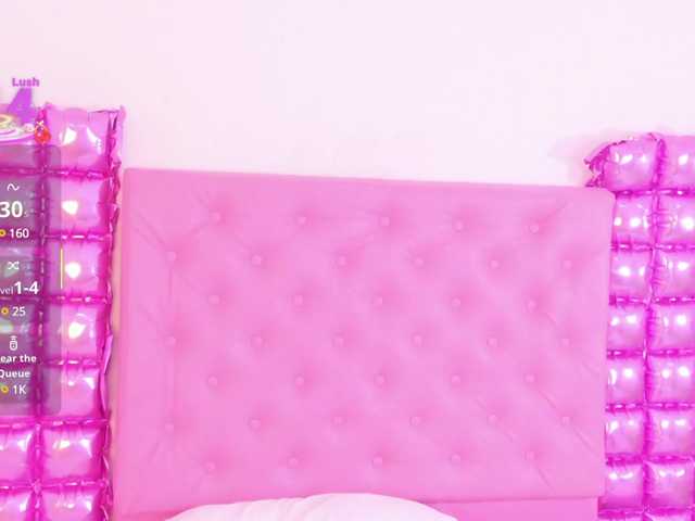 Live sex webcam photo for barbarahills21 #290687742