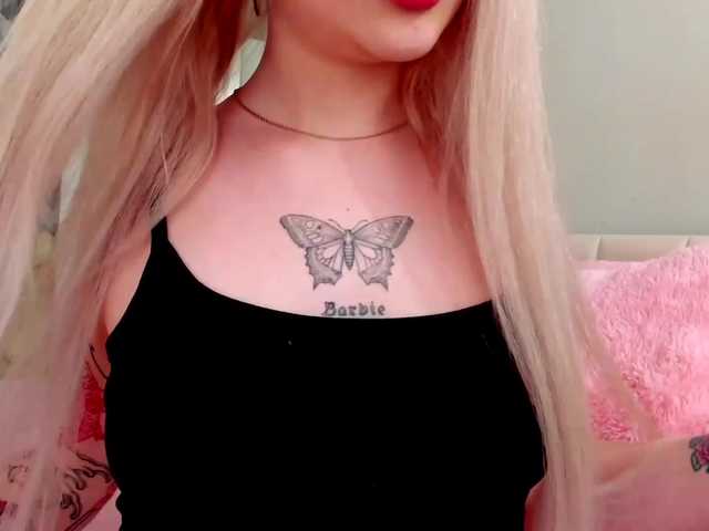 Live sex webcam photo for barbie-girl #274341518
