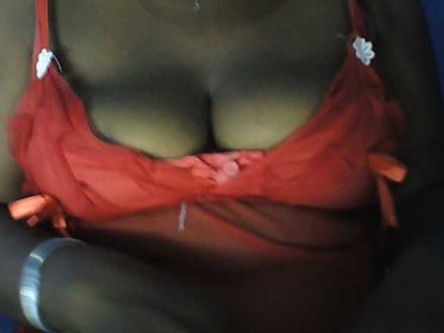 Live sex webcam photo for barcelone1 #272412750