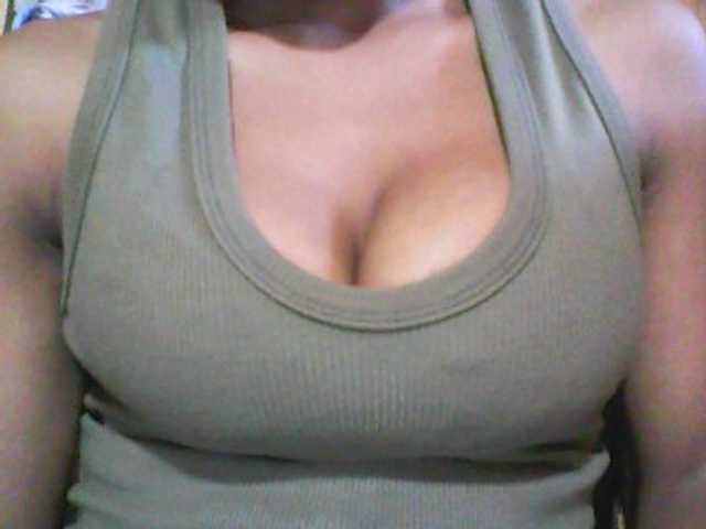 Live sex webcam photo for barcelone1 #273472922