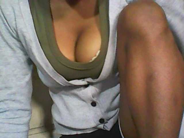 Live sex webcam photo for barcelone1 #273845024