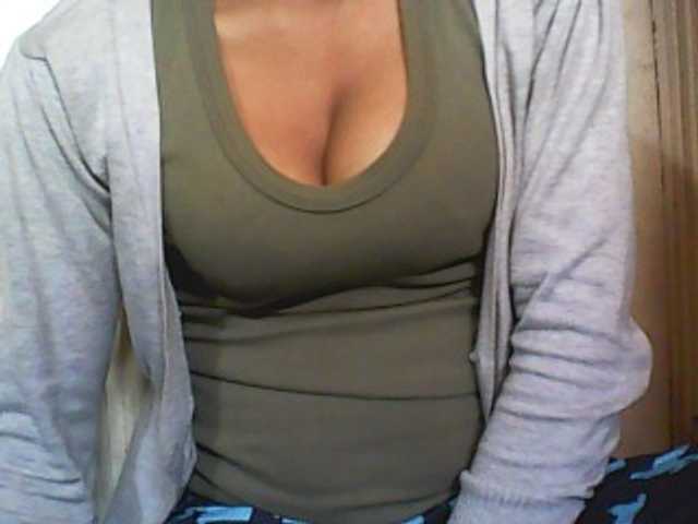 Live sex webcam photo for barcelone1 #273976808