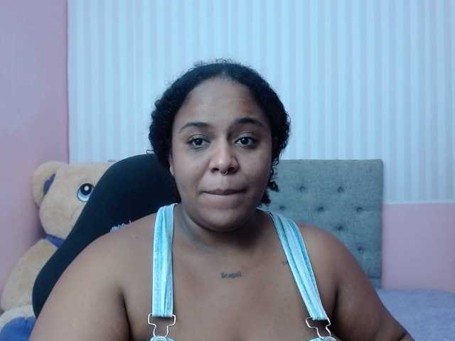 Live sex webcam photo for bbw-charlote #275824479