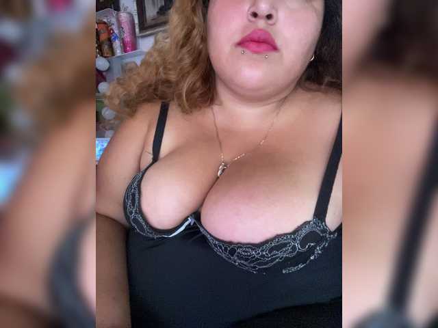 Live sex webcam photo for bbwfatpanocha #273837919