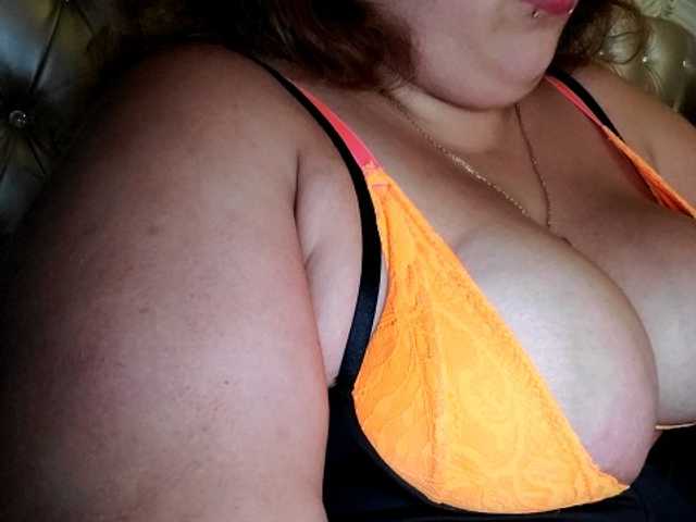 Live sex webcam photo for bbwfatpanocha #275581662