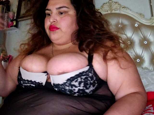 Live sex webcam photo for bbwfatpanocha #277548395