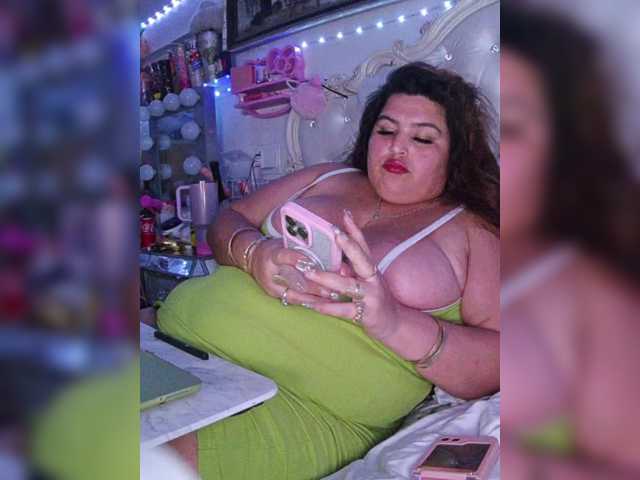 Live sex webcam photo for bbwfatpanocha #294226892