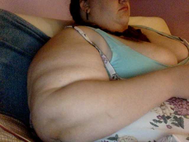 Live sex webcam photo for bbwkitkat87 #276303232