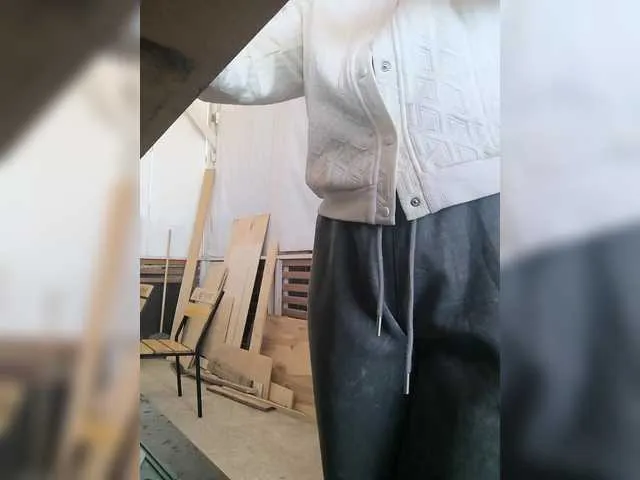 Live sex webcam photo for beWITCHed2206 #291084055