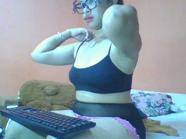 Live sex webcam photo for beautechoco #276594037