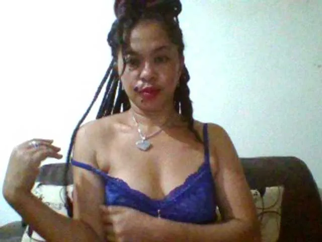 Live sex webcam photo for beautechoco #293802838