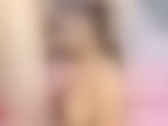 Live sex webcam photo for beautiful-skinny #294317564