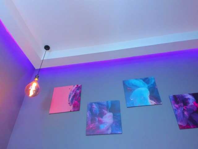 Live sex webcam photo for bella-adams #271758550