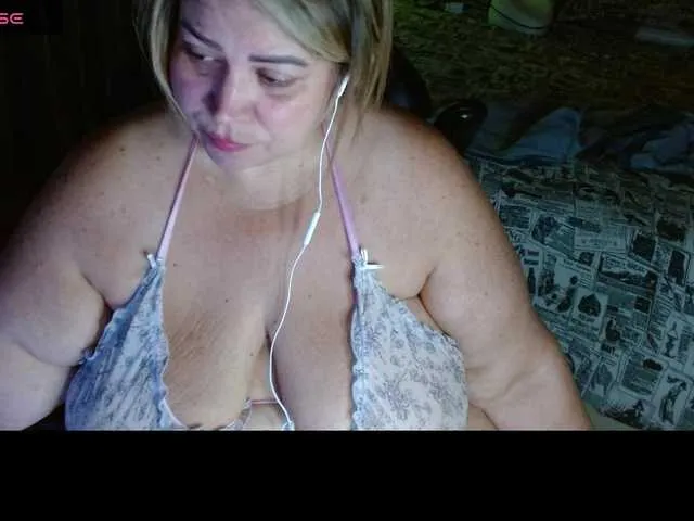 Live sex webcam photo for bella-savati #291498226