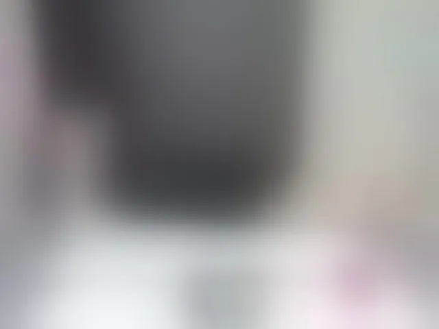 Live sex webcam photo for bellalovesherfellas #292834296