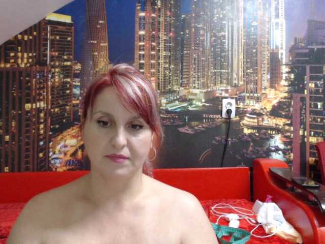 Live sex webcam photo for bellamaia #274580507