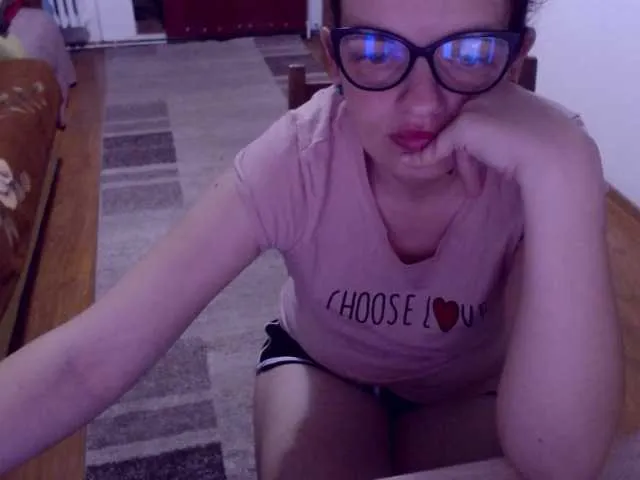 Live sex webcam photo for bellaro #293285548