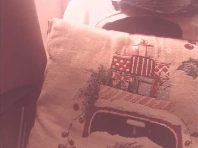 Live sex webcam photo for belleblondx #290904220