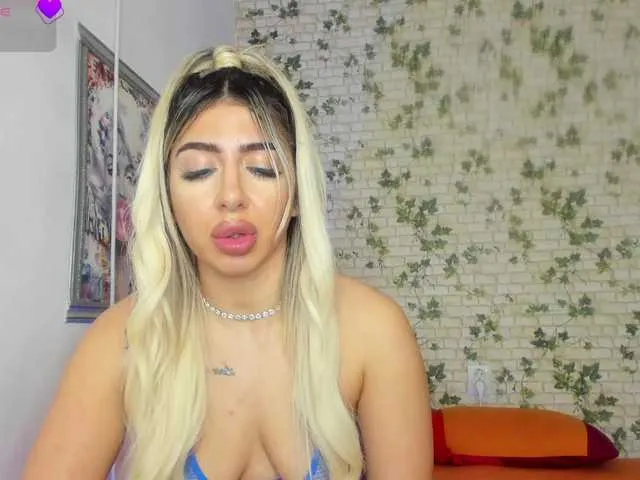 Live sex webcam photo for bellehale #290800971