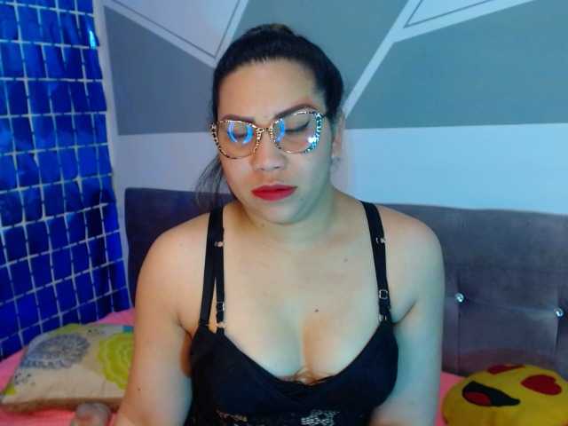 Live sex webcam photo for bellelouiselo #274575767