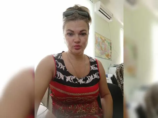 Live sex webcam photo for bey-ba26 #273684245