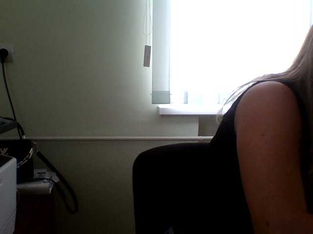 Live sex webcam photo for bey-ba26 #274028491