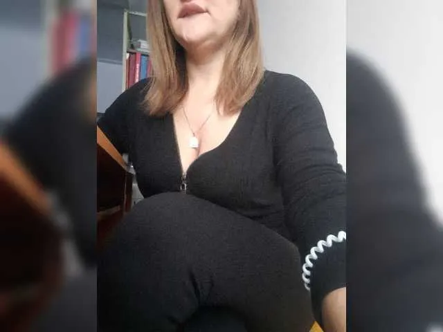 Live sex webcam photo for bey-ba26 #276941059