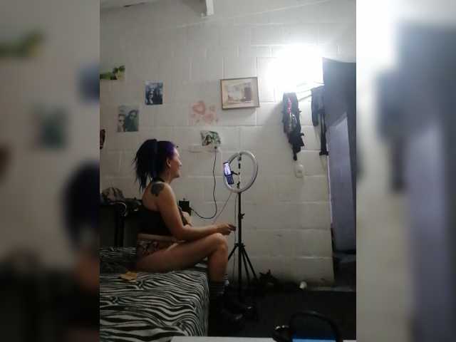 Live sex webcam photo for biancaydanny #276989599