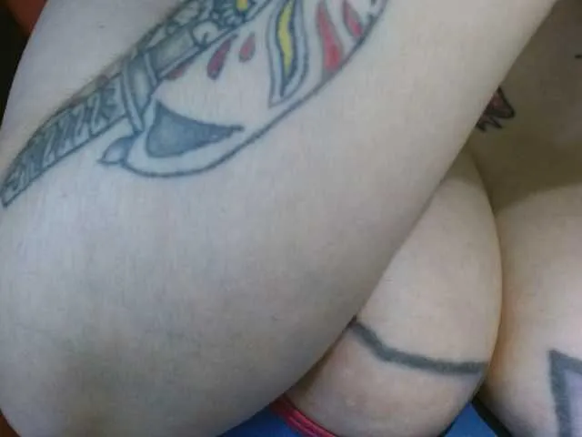 Live sex webcam photo for biankastar #290857738