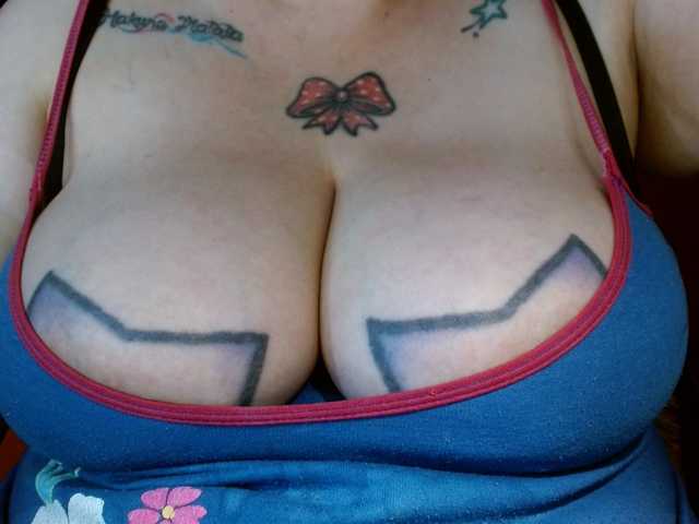 Live sex webcam photo for biankastar #291249311