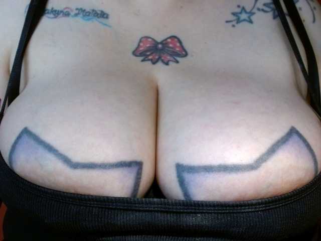 Live sex webcam photo for biankastar #291625644