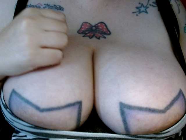 Live sex webcam photo for biankastar #291744231