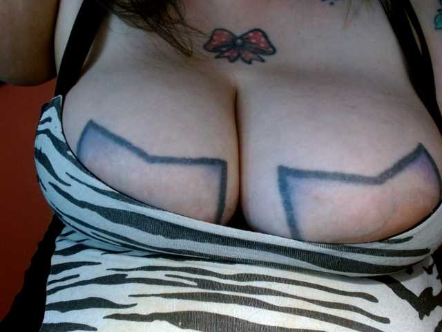 Live sex webcam photo for biankastar #291747927