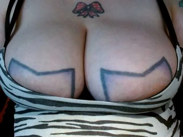 Live sex webcam photo for biankastar #291762606