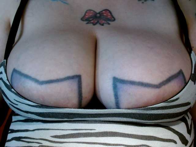 Live sex webcam photo for biankastar #291768992