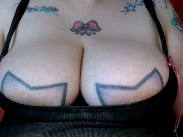 Live sex webcam photo for biankastar #291832294