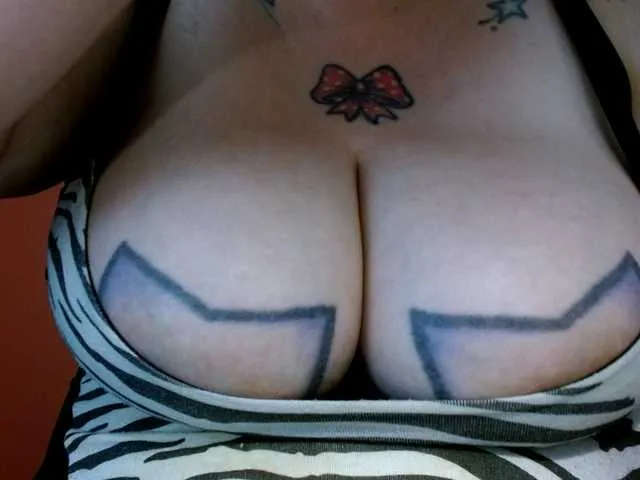 Live sex webcam photo for biankastar #292115567