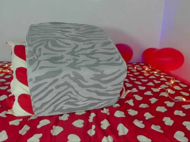 Live sex webcam photo for big-ally #272380323