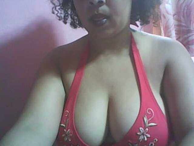 Live sex webcam photo for big-asssexy #290518223