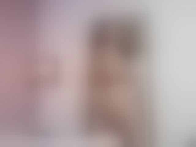 Live sex webcam photo for big-juicytits #294219249