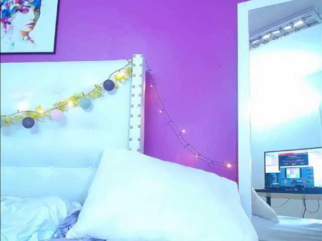 Live sex webcam photo for big-natural-tits #276428683