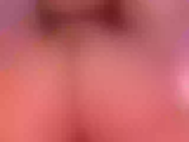 Live sex webcam photo for big-peach #275613045