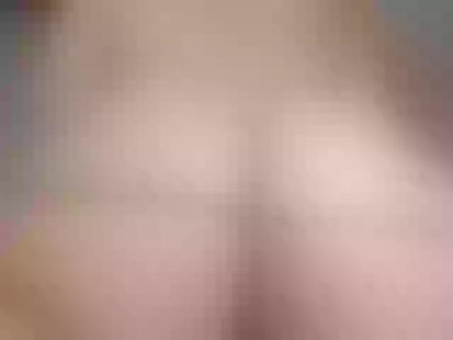 Live sex webcam photo for big-peach #275633123