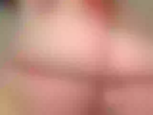 Live sex webcam photo for big-peach #275659318