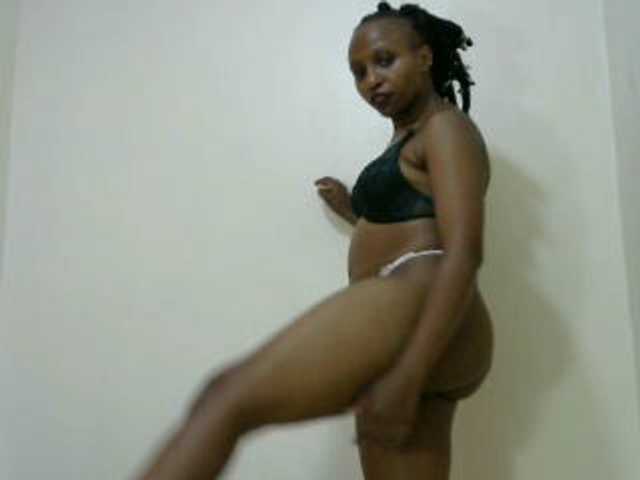 Live sex webcam photo for bigass-african #277828779